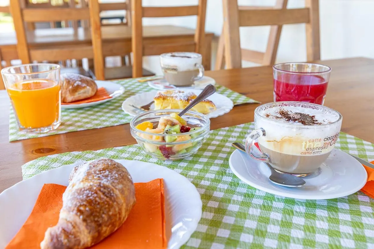 Glamping Gli Etruschi Hotel Piombino Luxury tent