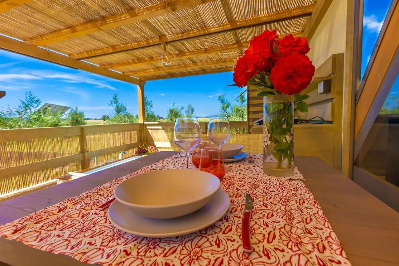 Hotel Glamping Gli Etruschi Piombino 0*,