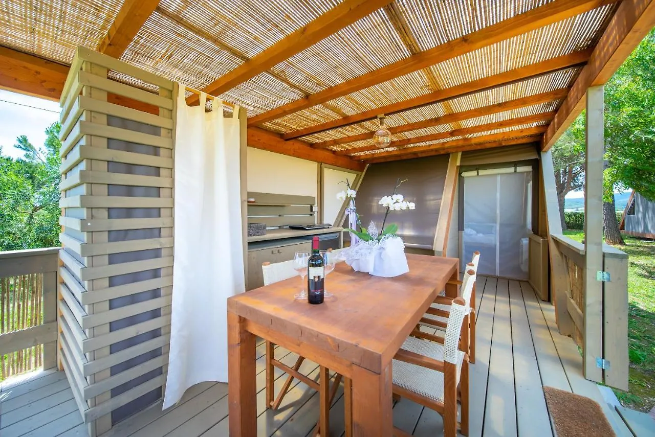 Hotel Glamping Gli Etruschi Piombino 0*,